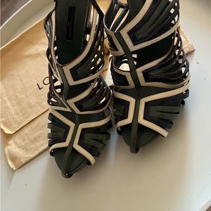 LV NEW Louis VuittonCatania open toe pump green and ivory Size 38.5 EU